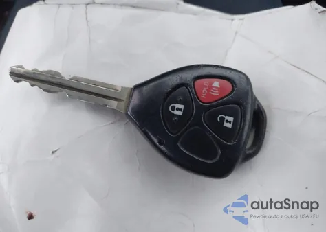 2009 Toyota Matrix S z USA, uszkodzony, nr VIN 2T1KE40E19C012416